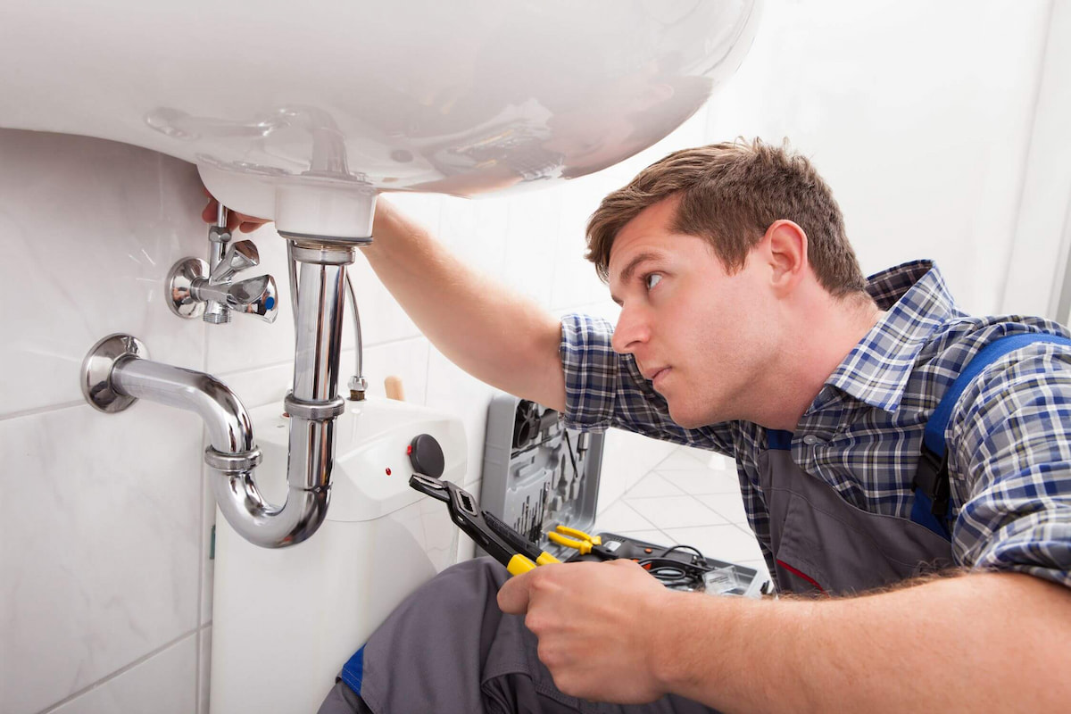 Bathroom plumbing repairs in Dublin